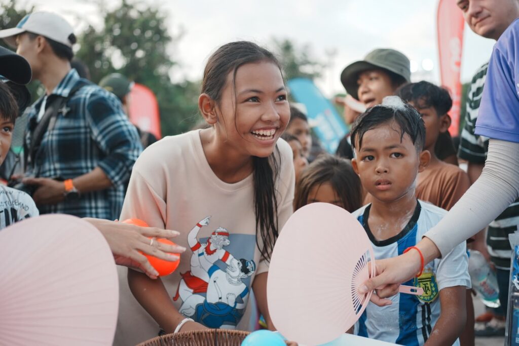 Cambodia – Filmreel (3)