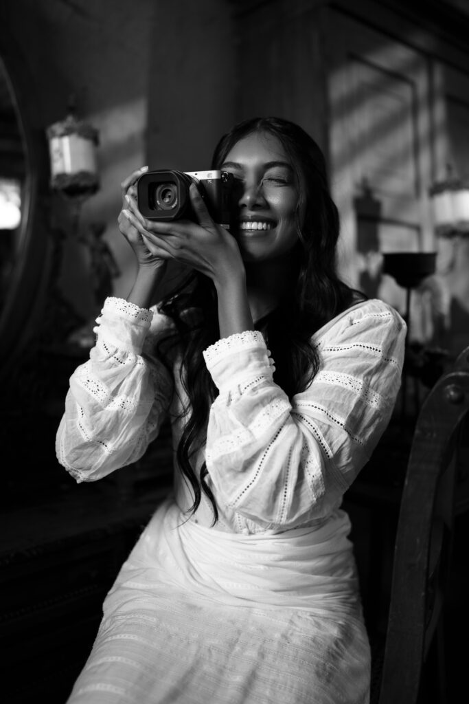 BW (Black & White) Sandeeshwara Perera