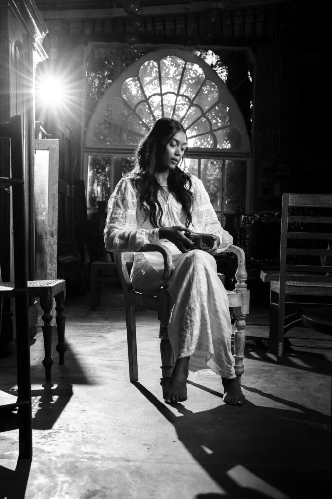 BW (Black & White) Sandeeshwara Perera